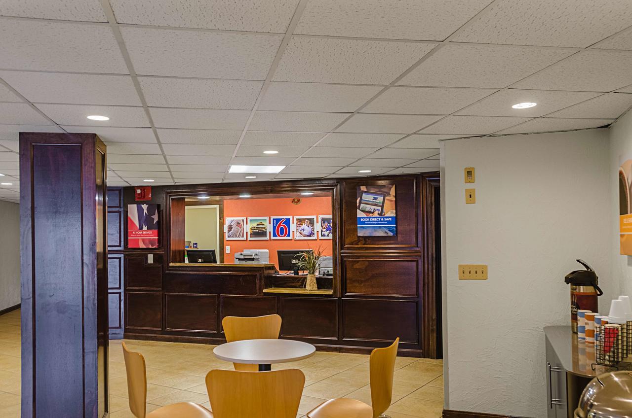 Motel 6-Westborough, Ma Northborough Экстерьер фото