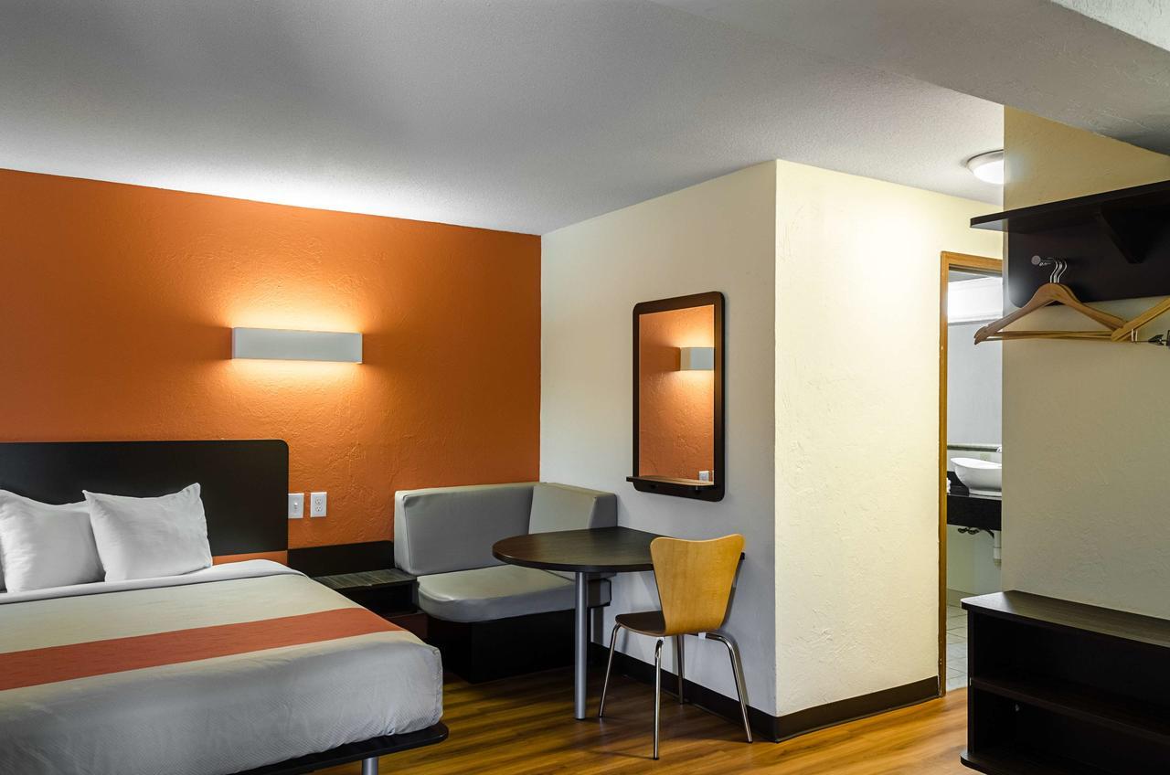 Motel 6-Westborough, Ma Northborough Экстерьер фото